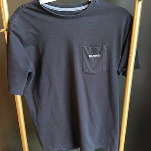 Black men’s T-shirt